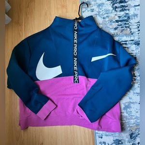 NIKE XXL Pro cropped quarter zip